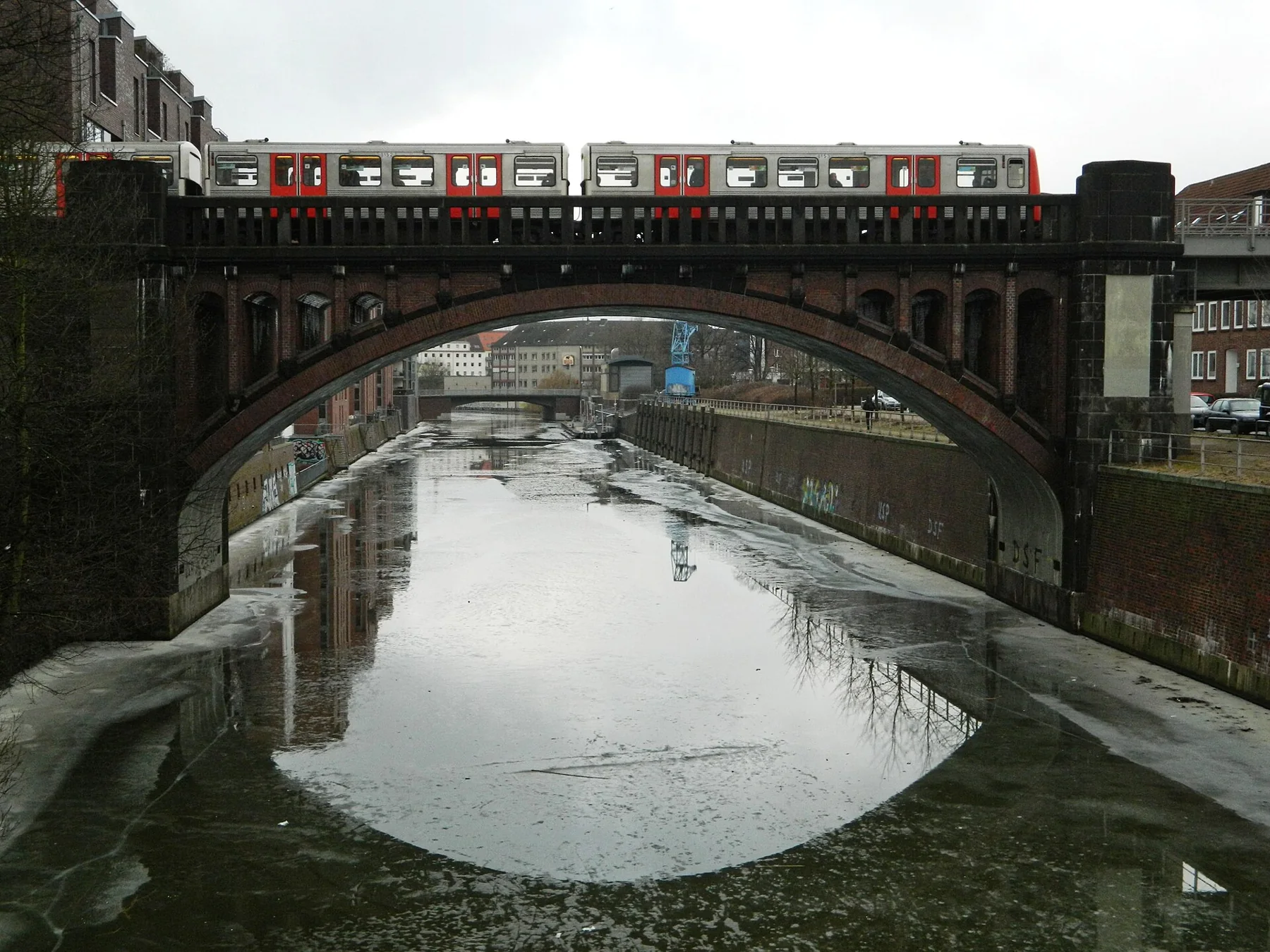 Barmbek-Süd, Hamburg, Germany - panoramio (1)