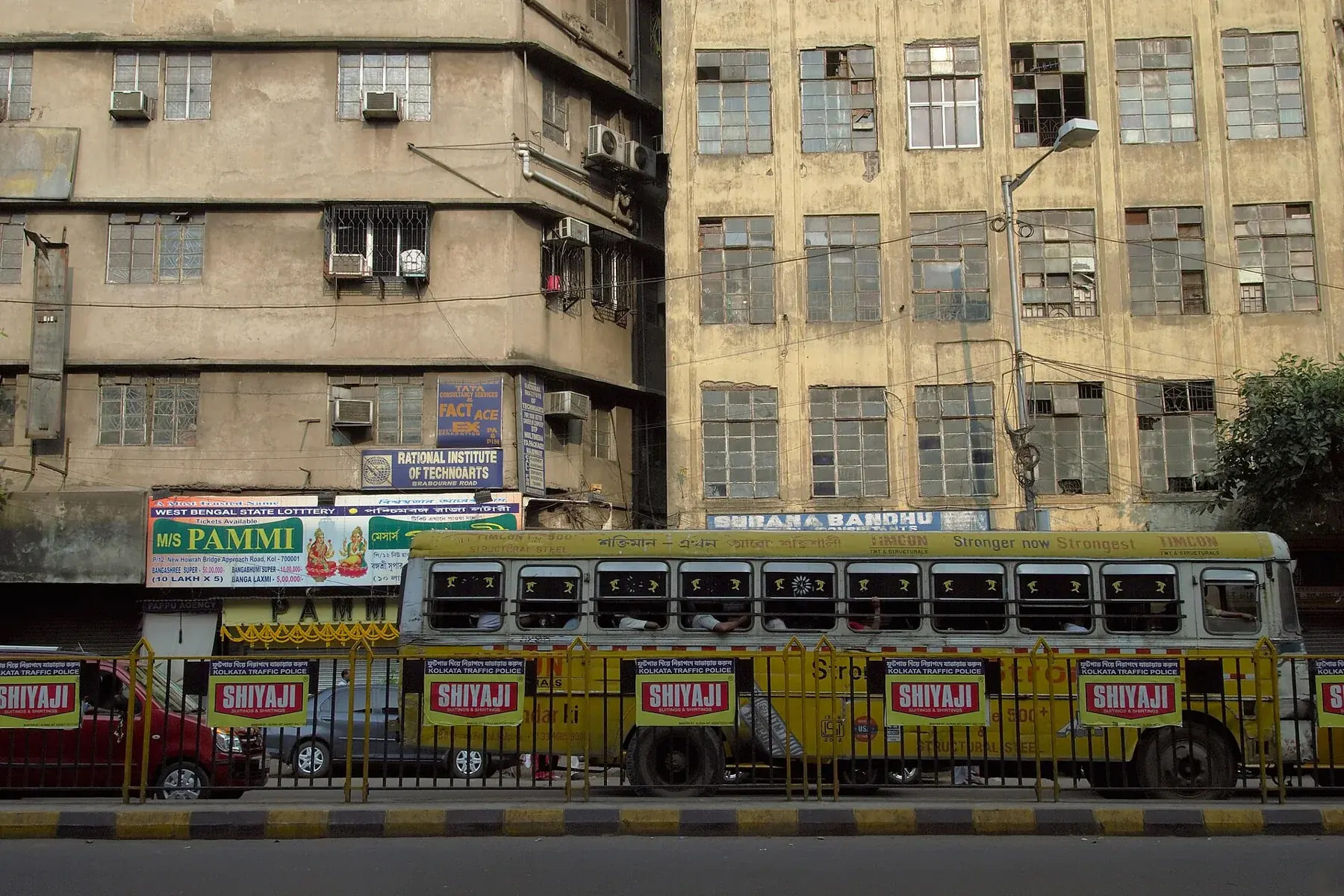 Bus in Kolkata, India