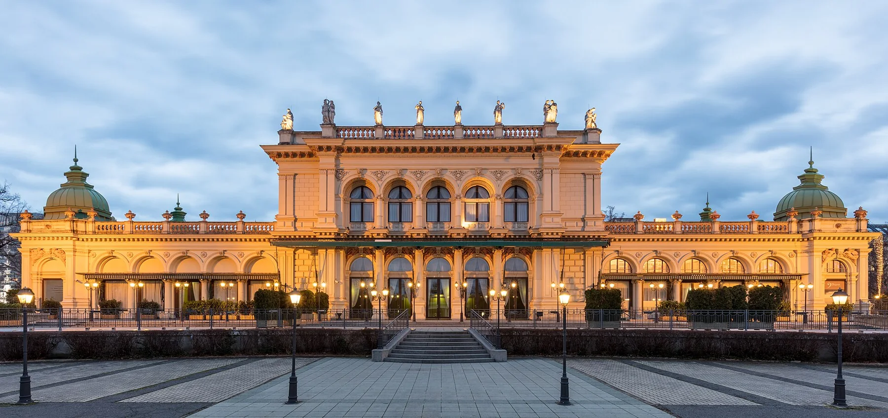 Kursalon Hübner, Stadtpark, Viena, Austria, 2020-01-31, DD 114-116 HDR